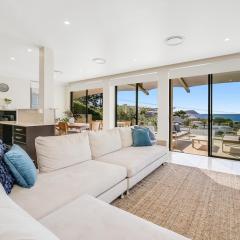 Amelie - Luxury Beach View Condo Minutes To Beach