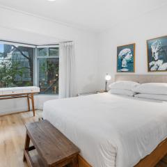 Vibrant 1-Bed Apartment On the Famous Chapel St