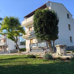 Apartments Lopar 377