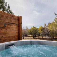 The Bunkhouse, Fire pit, Hot tub, Zion and Bryce