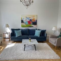 Elegant Apartment with Prime Location in Østerbro