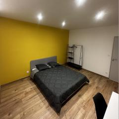 Chambre - Grenoble, Caserne de Bonne