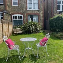 Beautiful one bed garden flat in Muswell hill