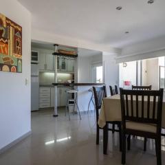 Divino dto zona centro con cochera y terraza con solarium propia