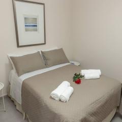 Airport and Sea apartment