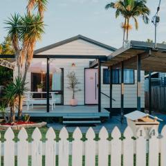 House, Great location, Pet friendly, Close to shops and beach