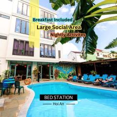 Bed Station Hostel & Pool Bar Hội An " Former Sunflower"