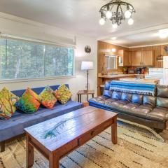 Rustic Cabin with Patio 8 Mi to Kings Canyon Park