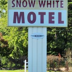 Snow White Motel