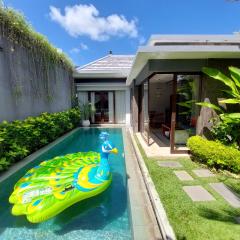 Seminyak Icon - by Karaniya Experience - CHSE certified