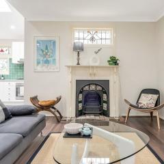 Cosy Modern Blue Mountains Cottage Katoomba