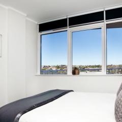 Seaside Serenity Stunning Beach Views in Maroubra