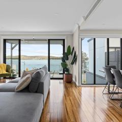 Lakeview Oasis on The Esplanade