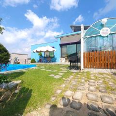 Yeoncheon Jjongi and Mary Pet Friendly Pension
