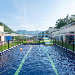 Gapyeong Tinkerbell Kids Pool Villa