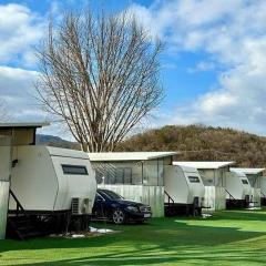 Pocheon Lodge Caravan Camping Site