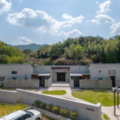 Damyang Block House