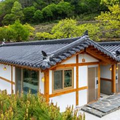 Hadong Hanok Pension The Better Day