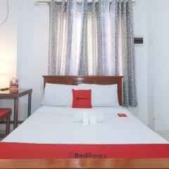 RedDoorz near LRT 2 Antipolo Station