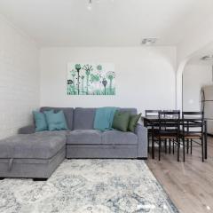 2BR Condo Walking Distance To Downtown Gilbert