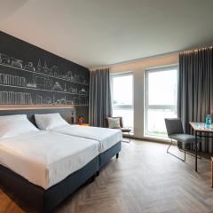 LOGINN Hotel Köln Airport