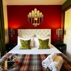 Scotland Live Cosy Guest Room in Tobermory