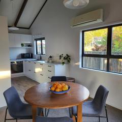 Pohutukawa Cottage