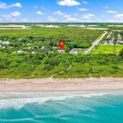 2BD and 2BA Tropical Surfside Retreat by the Beach