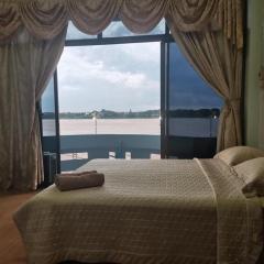 Just Mansion Hotel