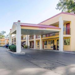 Econo Lodge
