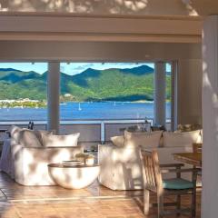 Luxury Water View Villa in Terres Basses with Pool