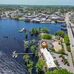 Water Front Condo with Boat Slip: The Dock House