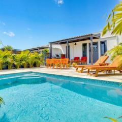 FourVillas 3 min to the Beach with private Magnesium Pool & Dive Rinse Tank Villa N3