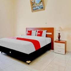 Collection O 90693 ORCHID EDOTEL Boyolangu