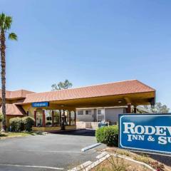 Rodeway Inn & Suites Canyon Lake-Menifee West