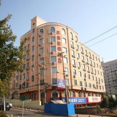 Hanting Hotel Qingdao Yan'an 3rd Road Zhiquan Road Metro Station