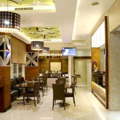 Biz Boulevard Hotel