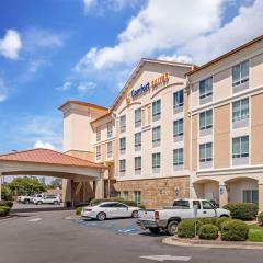 Comfort Suites