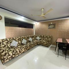AL-MANAL 401 Deluxe Suite Rooms 3BHK