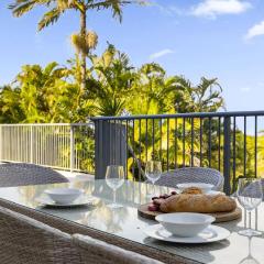 Zaffiro Beach House - Accessible, Pool, Beach, Sleeps 8