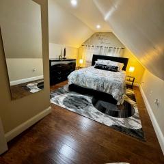 Private Cozy Apartment - Only 5 min Away from Newark Airport and 30 min to NYC