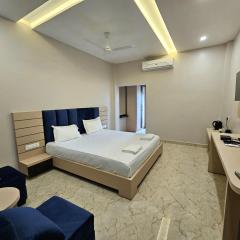 Hotel Rishiraj