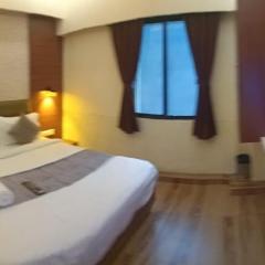 HOTEL RJ RESIDENCY