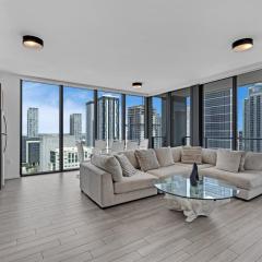 Luxury Downtown Miami Apartment