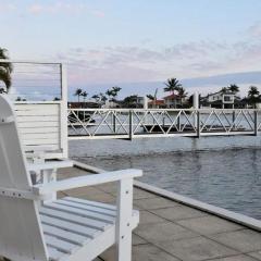 Luxury Mooloolaba Waterfront Retreat
