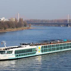 Fairtours Hotelschiff ALENA Düsseldorf