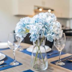 Modern Apt, Free Parking and Best Family Travel