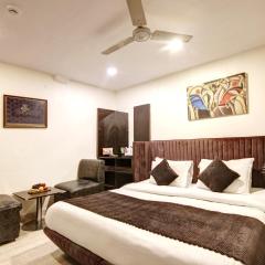 Hotel WK Comfort - Near White Clove