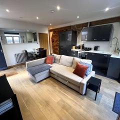 Central Two Bedroom Apartments St Albans By Central Stays Short Lets & Serviced Accommodation With Free Parking - 4