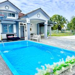 The Cozy Home with container house 5BR 20pax